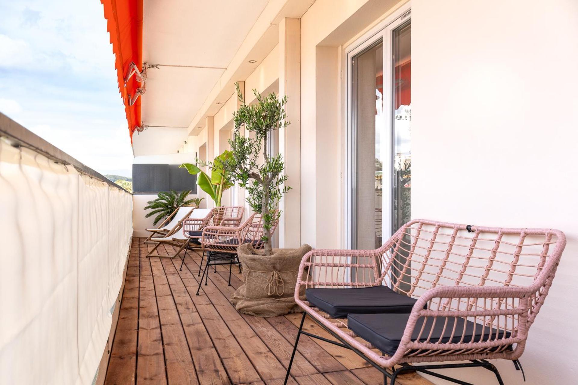 Spacieux Appartement De 114 M2 A 5 Min Des Plages - Proximite Tous Commerces Et Transports Antibes Kültér fotó